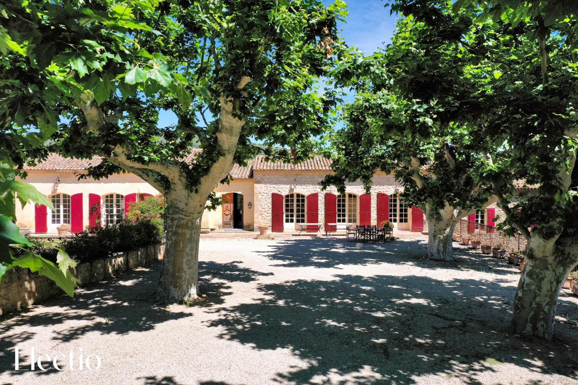 Bastide Domaine Tour Campanets Aparthotel เลอ ปีย์ ซองต์ เรปาฮาด ภายนอก รูปภาพ